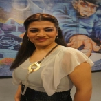 Nadia almnfokh sur yala.fm